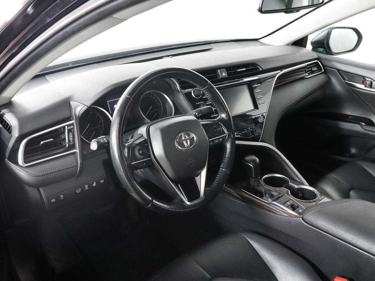 Купить Toyota Camry, 2019, 154 818 км, фото №9