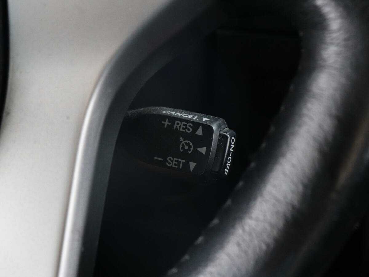 Купить Toyota Land Cruiser Prado, 2014, 107 440 км, фото №14