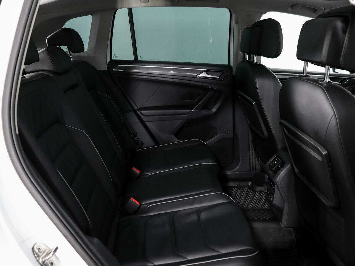 Купить Volkswagen Tiguan, 2018, 108 775 км, фото №11