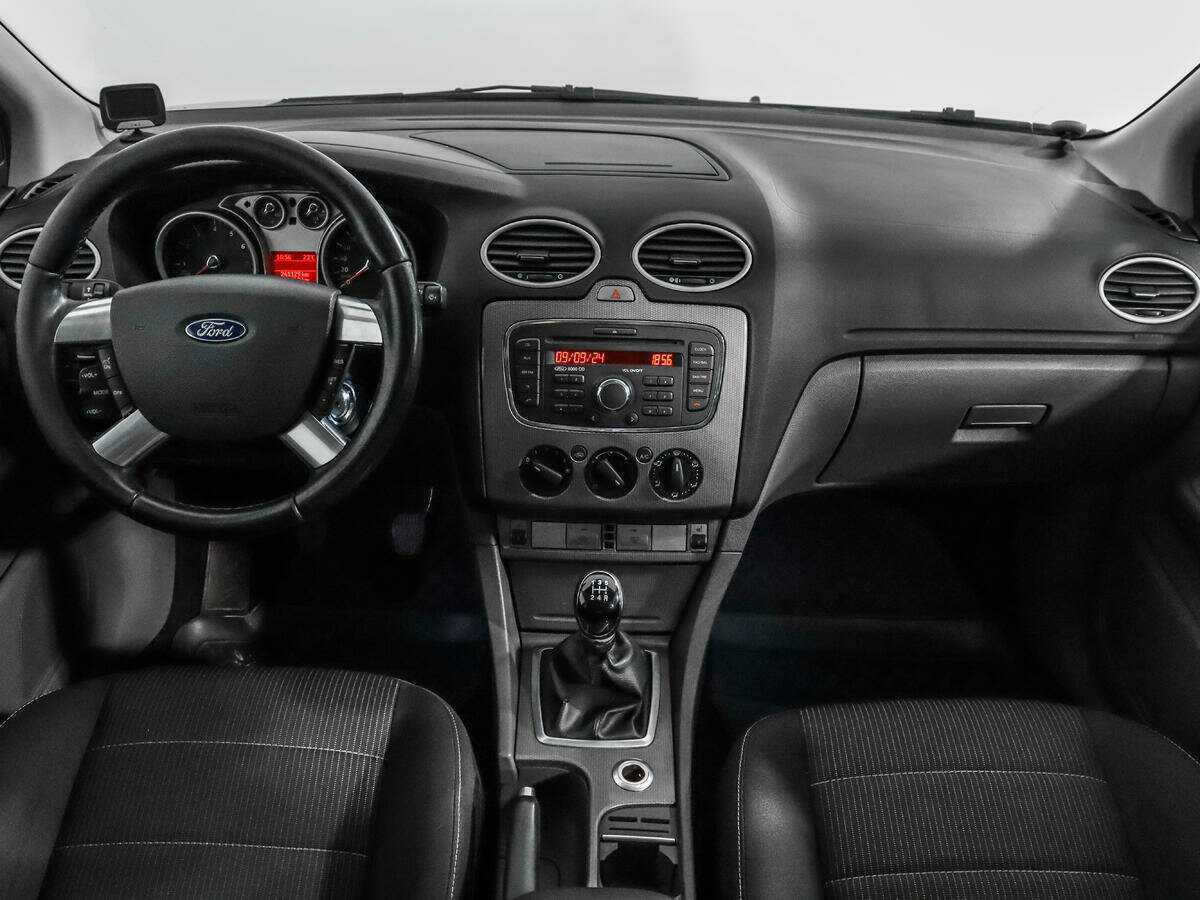 Купить Ford Focus, 2011, 241 128 км, фото №12