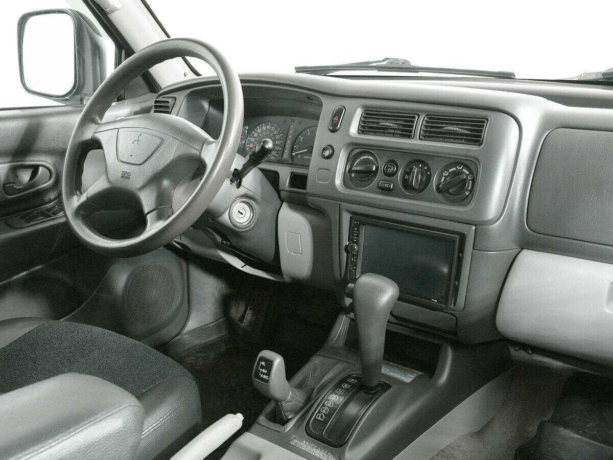 Купить Mitsubishi Montero Sport, 2002, 187 740 км, фото №6