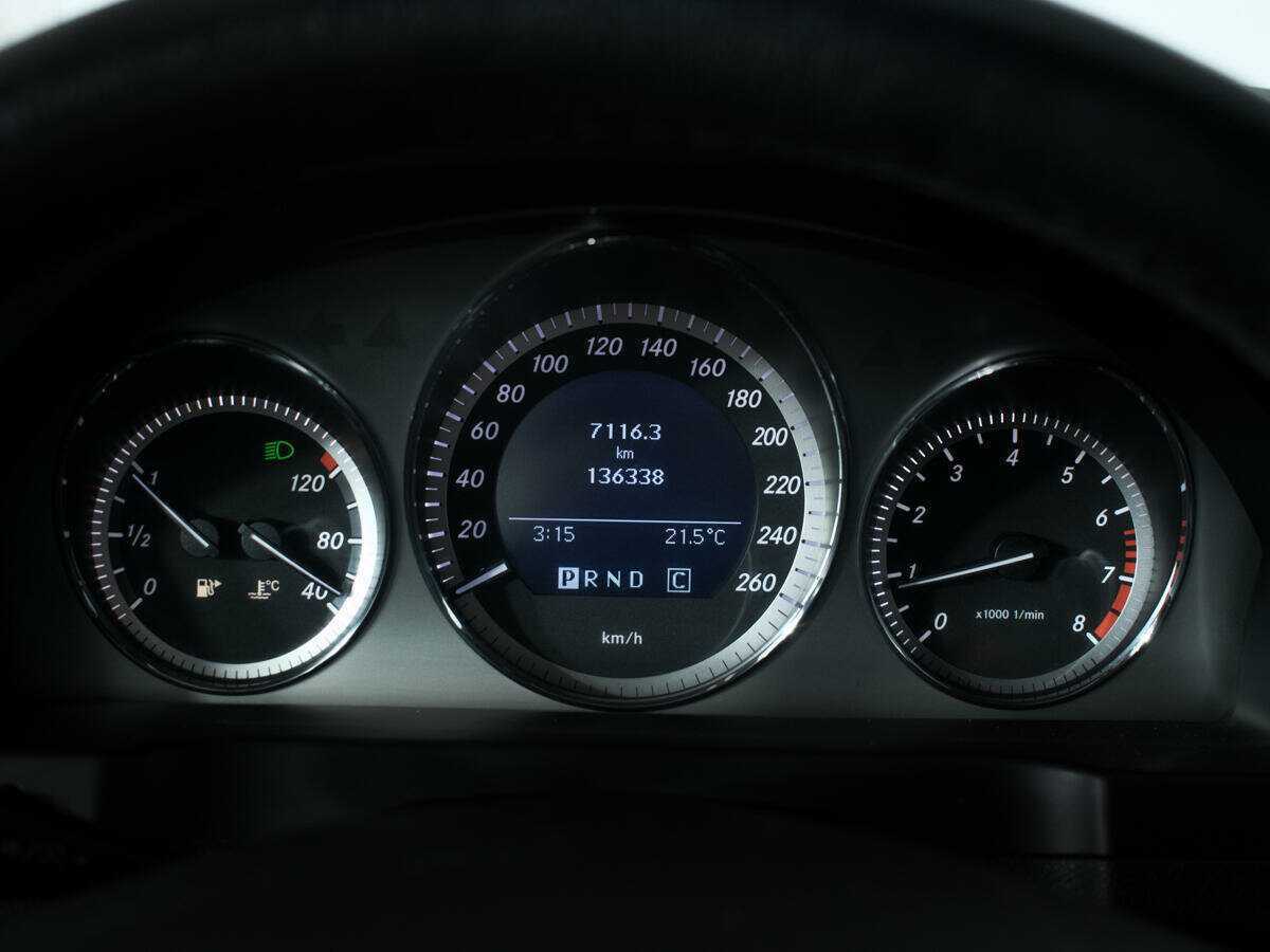 Купить Mercedes-Benz C-Класс 200, 2009, 136 337 км, фото №11