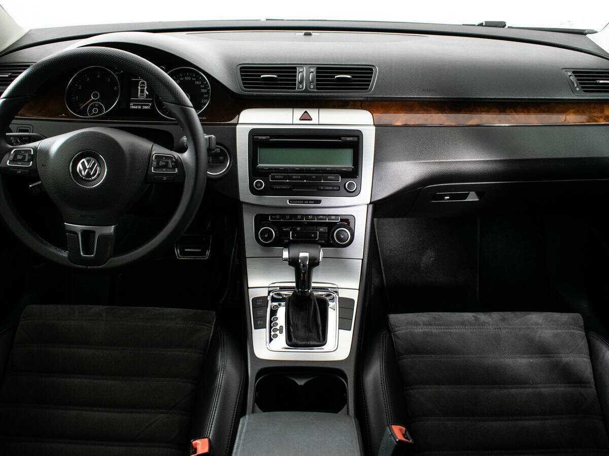 Купить Volkswagen Passat, 2010, 106 527 км, фото №11