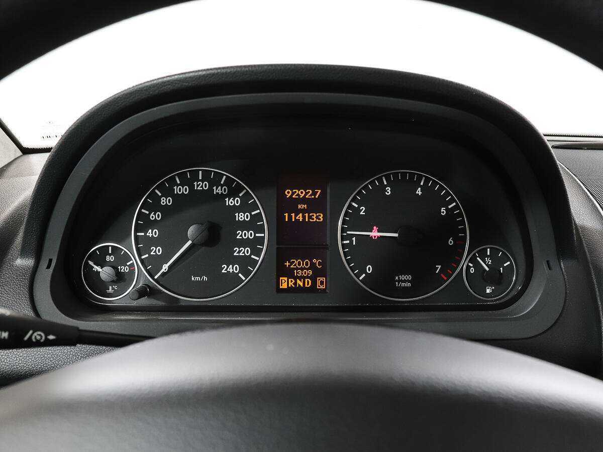 Купить Mercedes-Benz A-Класс 180, 2009, 114 132 км, фото №11