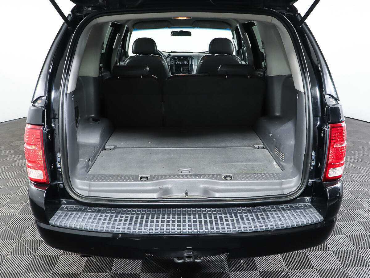 Купить Ford Explorer, 2002, 190 930 км, фото №9