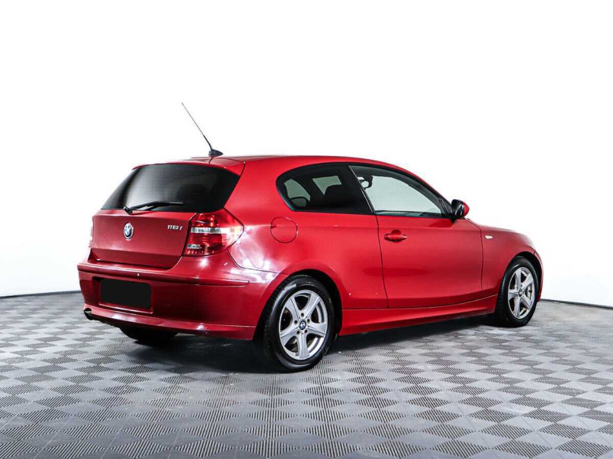 Купить BMW 1 серии 116i, 2011, 156 161 км, фото №5