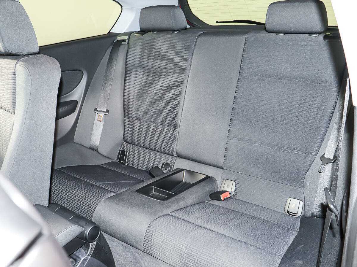 Купить BMW 1 серии 116i, 2011, 156 161 км, фото №12