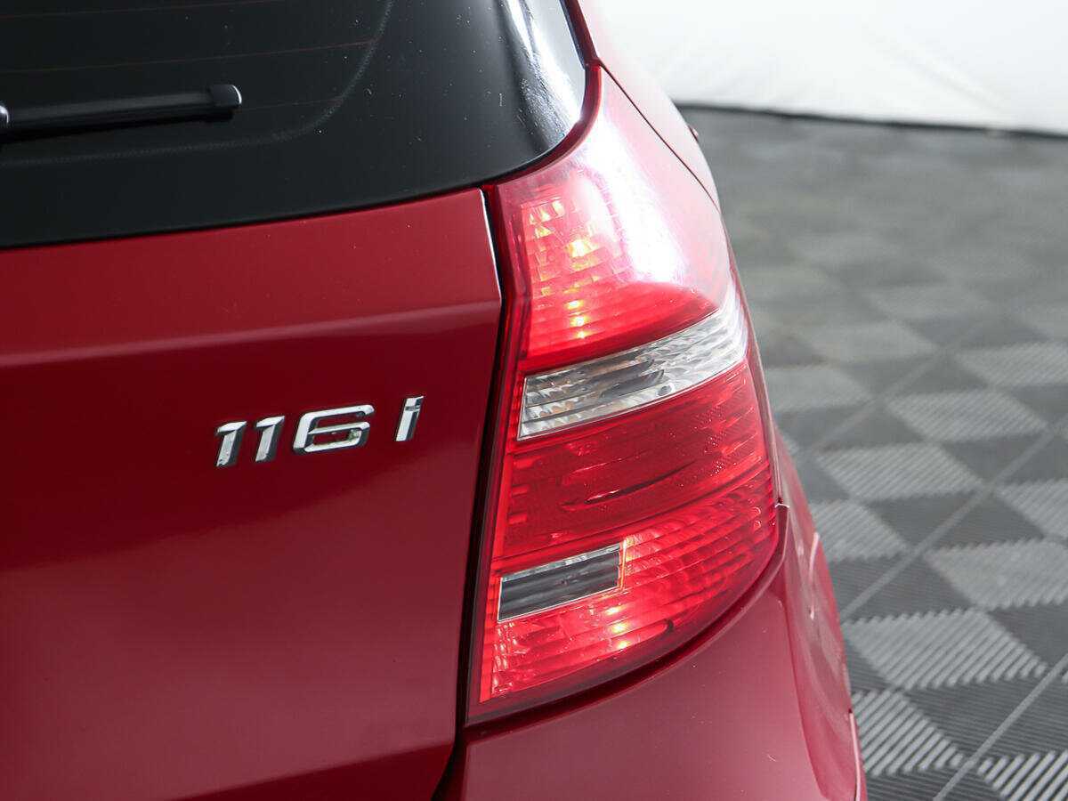 Купить BMW 1 серии 116i, 2011, 156 161 км, фото №18