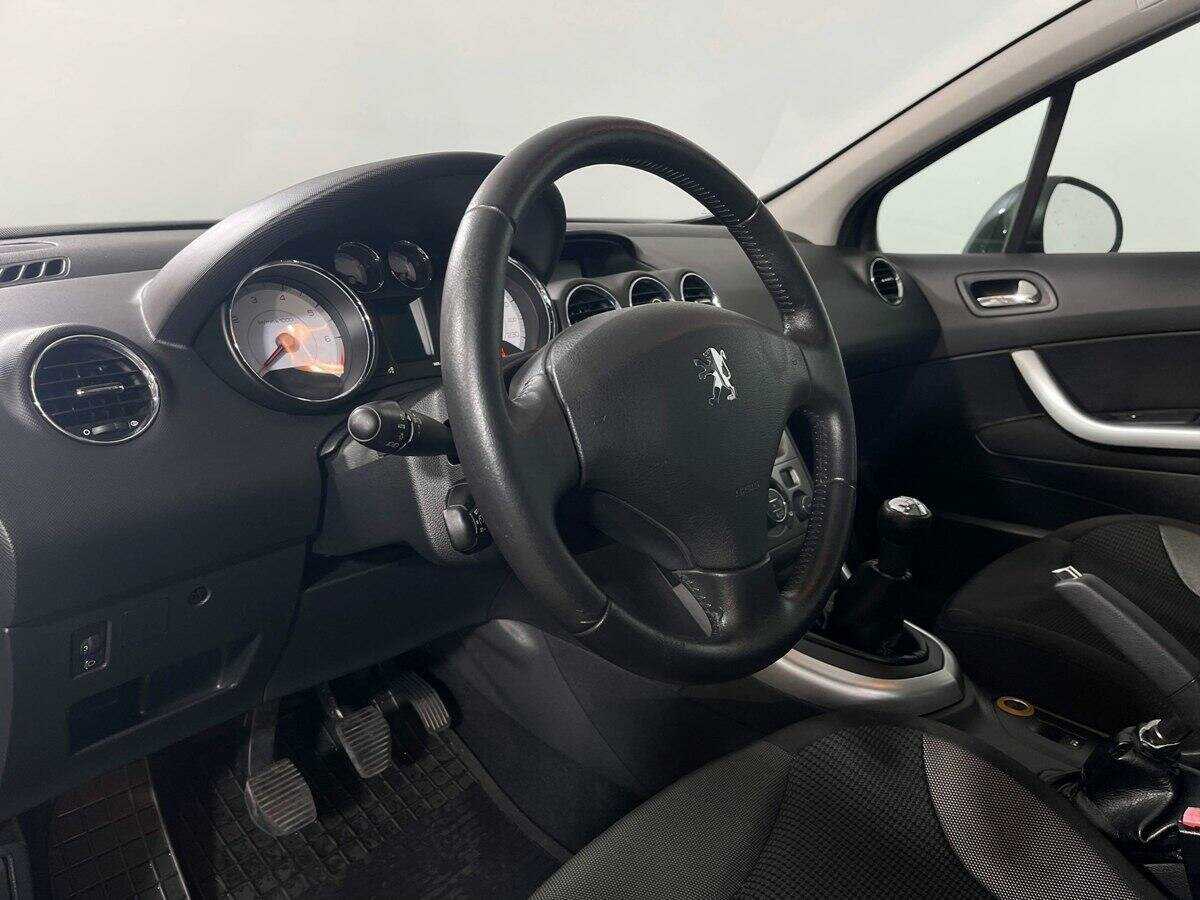 Купить Peugeot 308, 2009, 100 111 км, фото №13