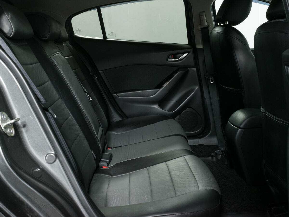 Купить Mazda 3, 2018, 95 001 км, фото №9