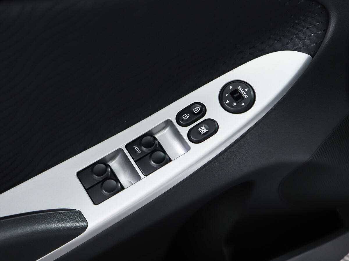 Купить Hyundai Solaris, 2011, 89 044 км, фото №18