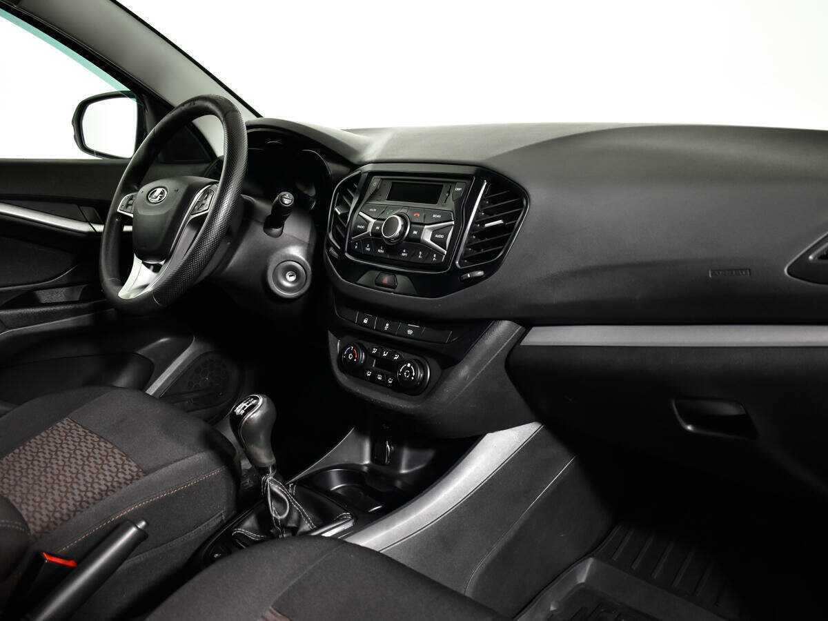 Купить Lada (ВАЗ) Vesta, 2019, 95 103 км, фото №9