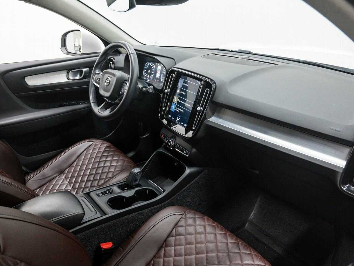 Купить Volvo XC40, 2020, 110 000 км, фото №8