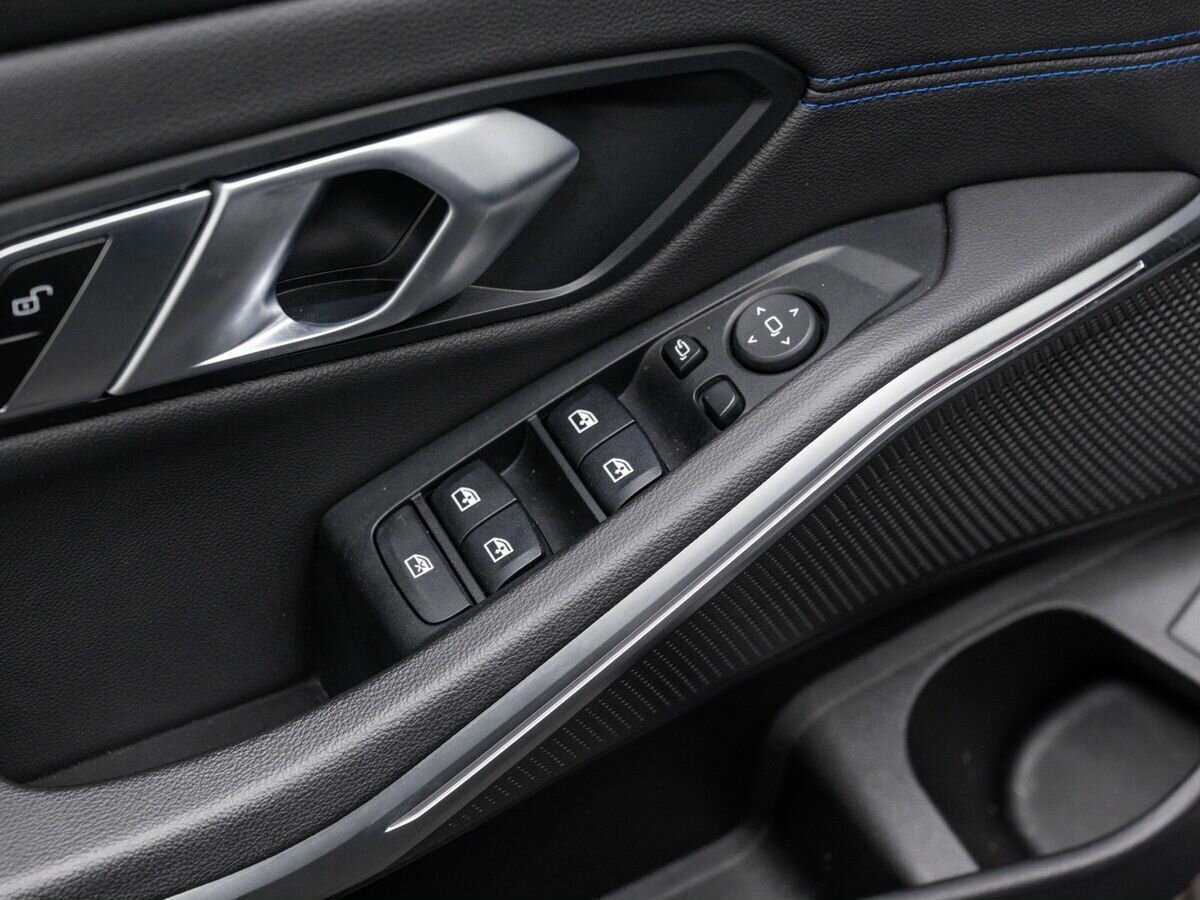 Купить BMW 3 серии 320i xDrive, 2020, 49 000 км, фото №20