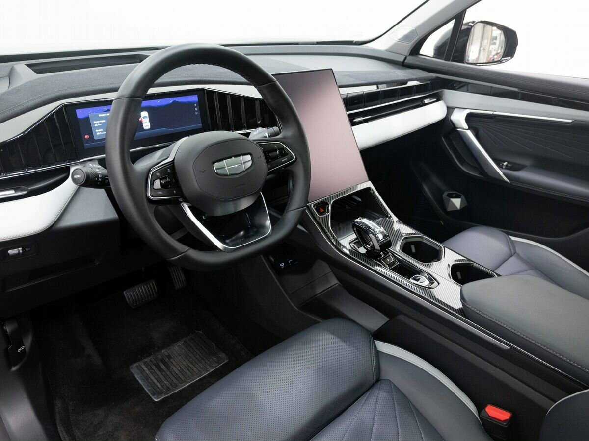 Купить Geely Atlas, 2023, 21 534 км, фото №9