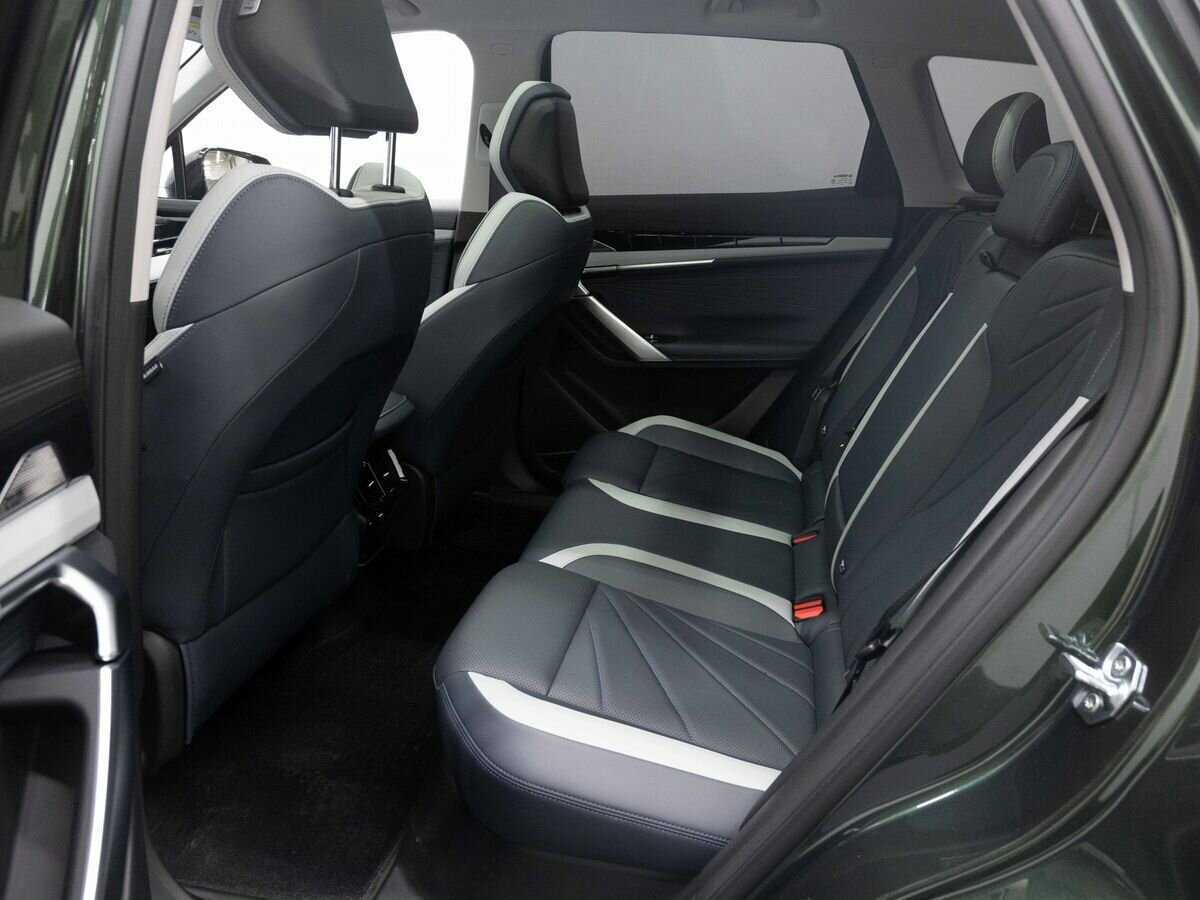 Купить Geely Atlas, 2023, 21 534 км, фото №11