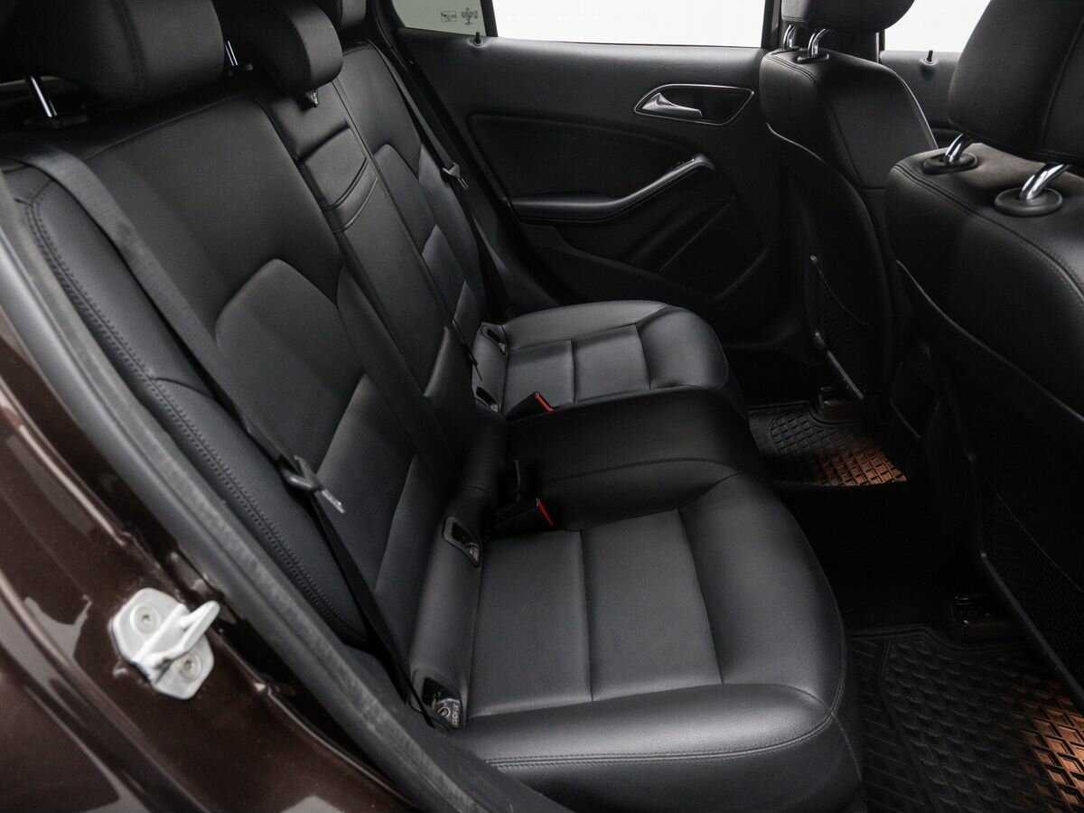 Купить Mercedes-Benz GLA 200, 2014, 141 390 км, фото №10