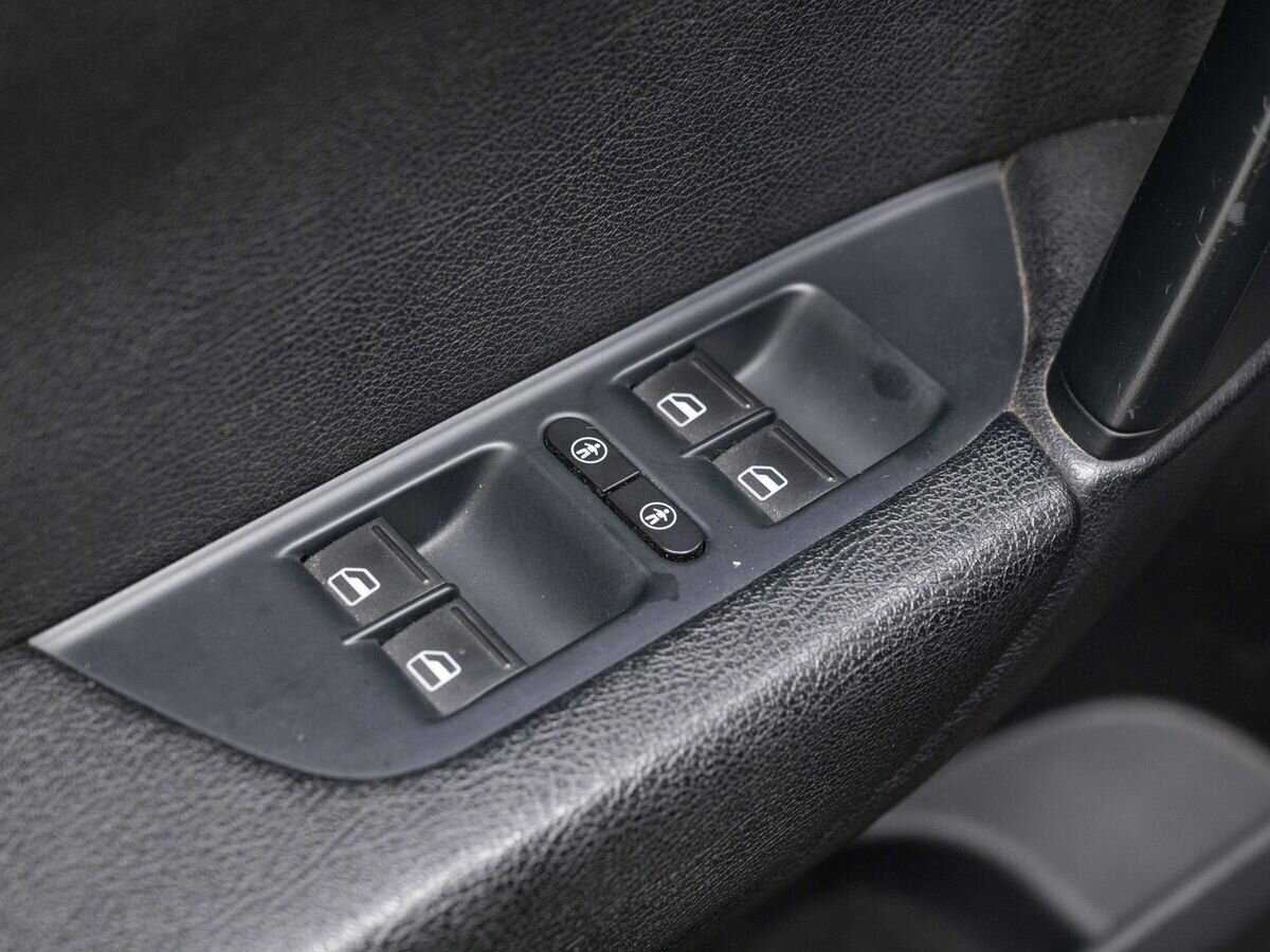 Купить Volkswagen Touareg, 2011, 203 261 км, фото №24