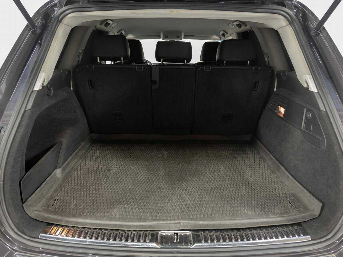 Купить Volkswagen Touareg, 2011, 203 261 км, фото №25