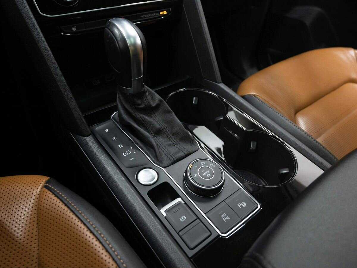 Купить Volkswagen Teramont, 2018, 148 215 км, фото №22