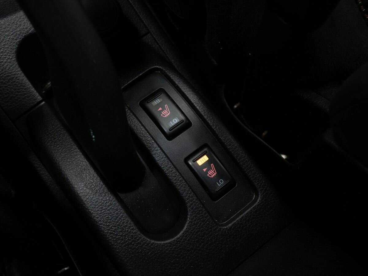 Купить Nissan Tiida, 2012, 197 312 км, фото №19