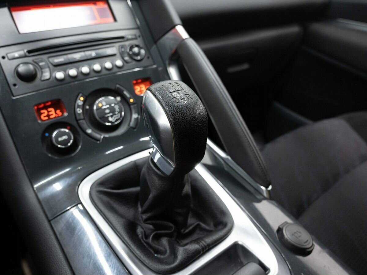 Купить Peugeot 3008, 2010, 215 244 км, фото №20