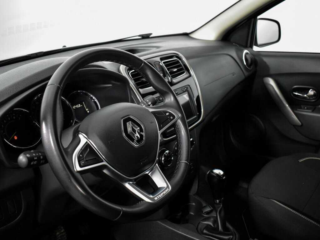 Купить Renault Sandero Stepway, 2019, 42 467 км, фото №9