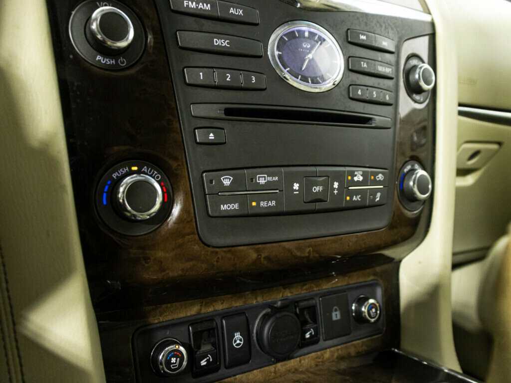 Купить Infiniti QX80, 2013, 240 430 км, фото №17