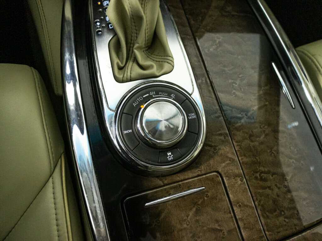 Купить Infiniti QX80, 2013, 240 430 км, фото №18