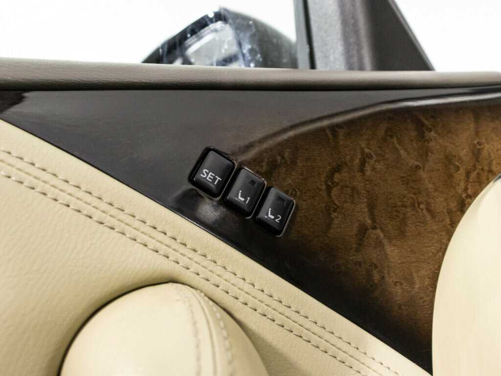 Купить Infiniti QX80, 2013, 240 430 км, фото №20