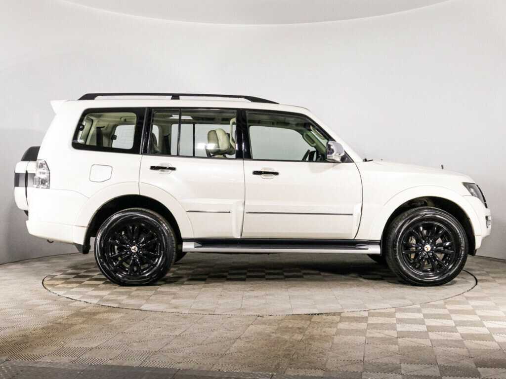 Купить Mitsubishi Pajero, 2019, 44 820 км, фото №4