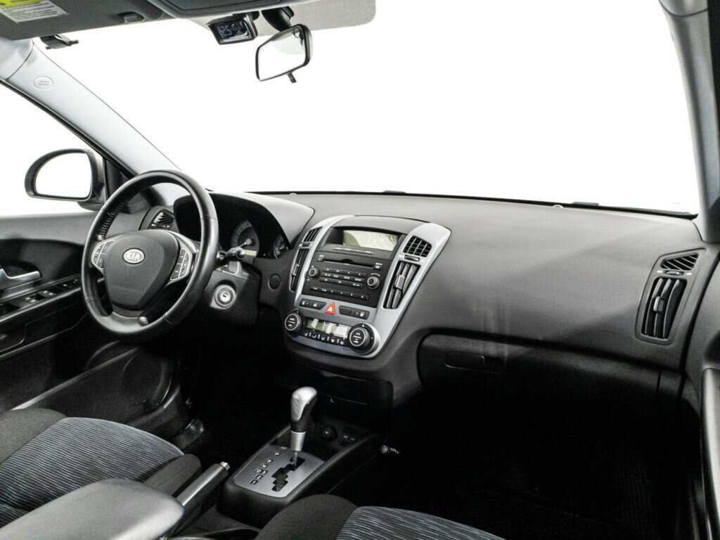 Купить Kia Ceed, 2007, 26 812 км, фото №9