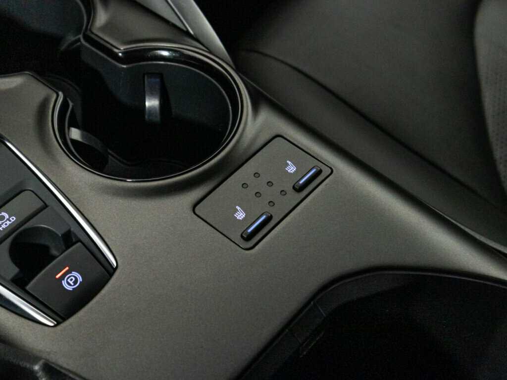 Купить Toyota Camry, 2021, 69 733 км, фото №18