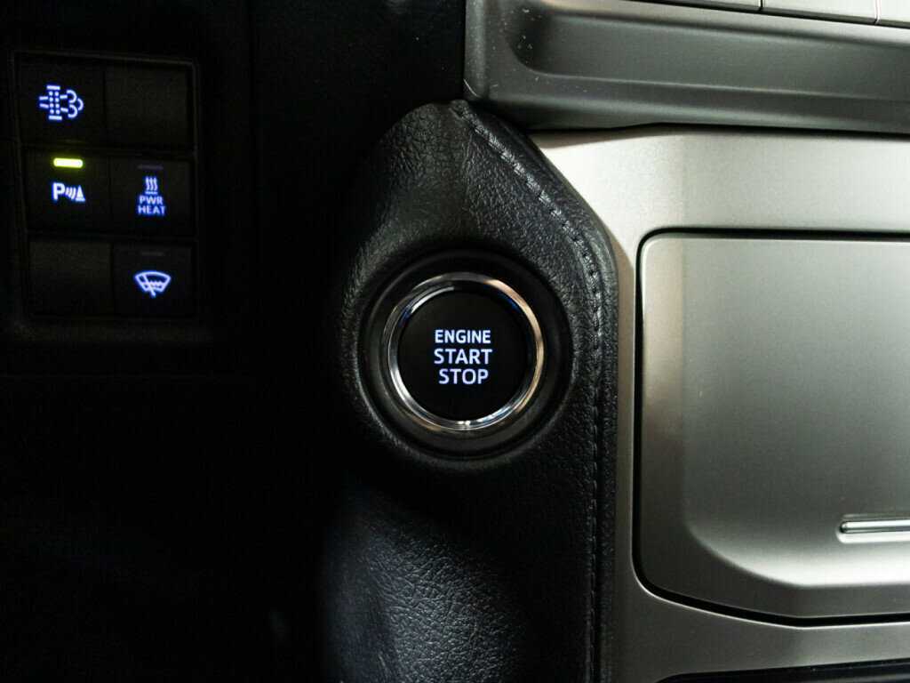 Купить Toyota Land Cruiser Prado, 2019, 24 641 км, фото №17