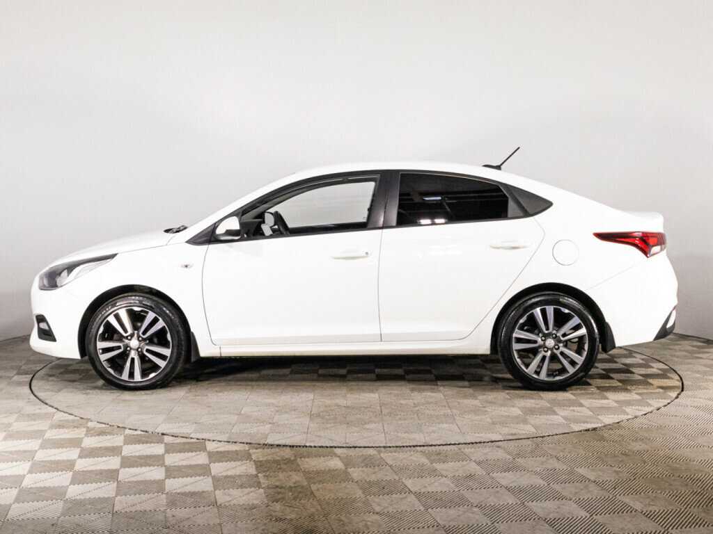 Купить Hyundai Solaris, 2017, 110 870 км, фото №8