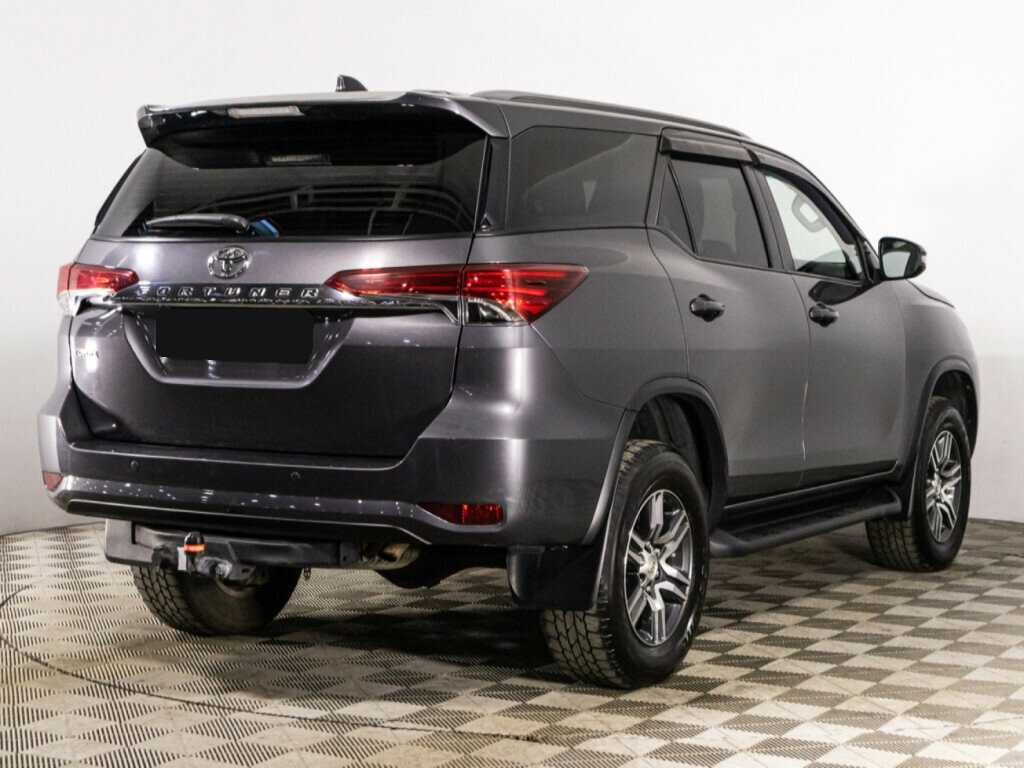 Купить Toyota Fortuner, 2019, 62 326 км, фото №5