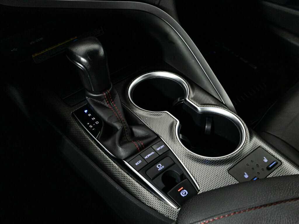 Купить Toyota Camry, 2021, 47 315 км, фото №17