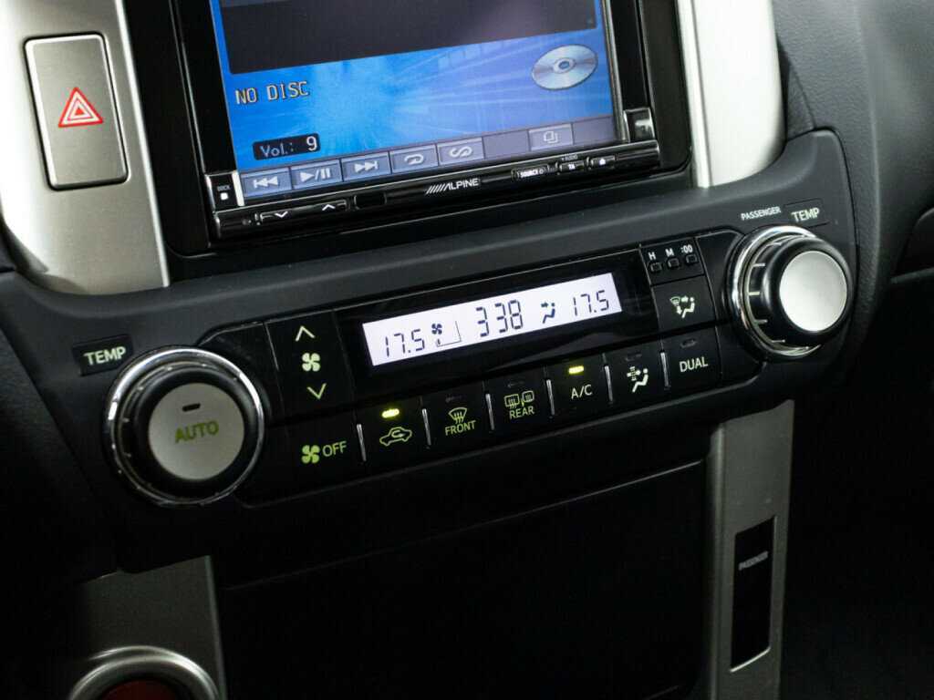 Купить Toyota Land Cruiser Prado, 2011, 125 265 км, фото №16