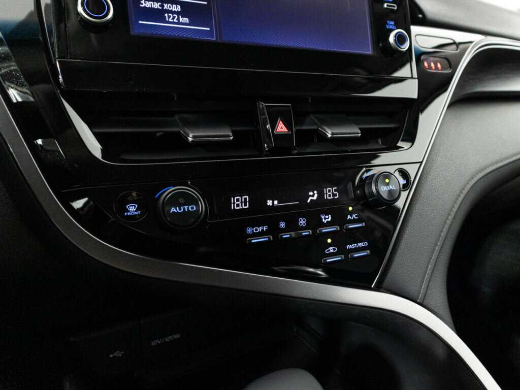 Купить Toyota Camry, 2021, 41 716 км, фото №18