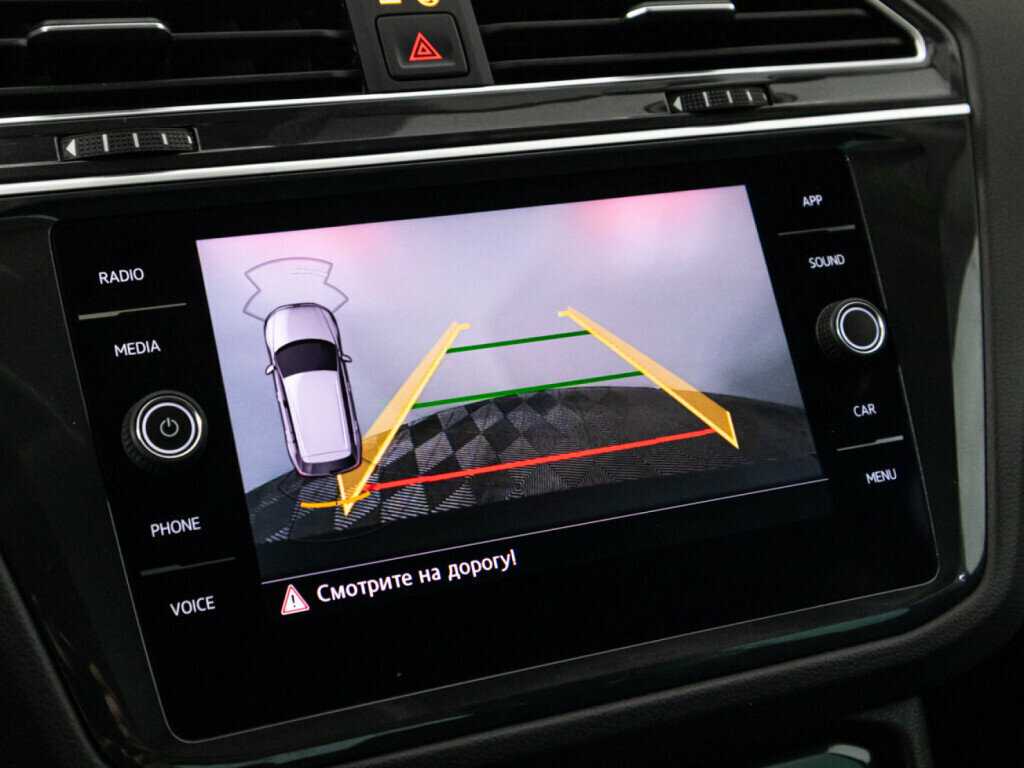 Купить Volkswagen Tiguan, 2020, 68 300 км, фото №17