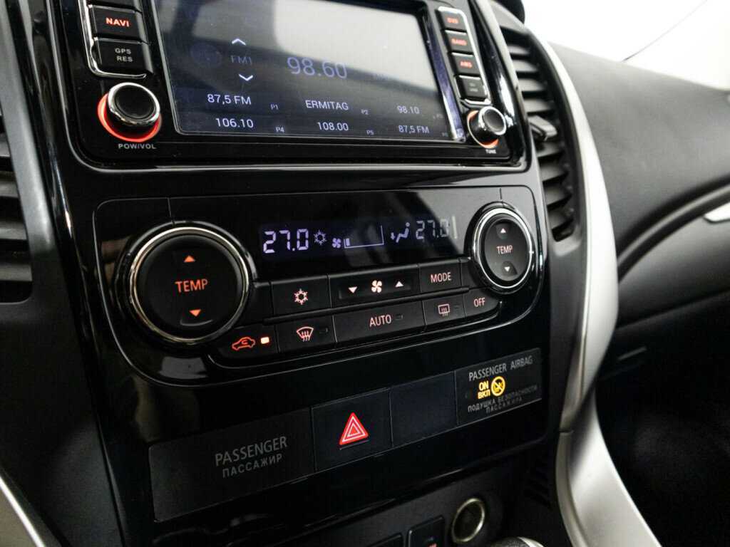 Купить Mitsubishi Pajero Sport, 2016, 20 728 км, фото №19