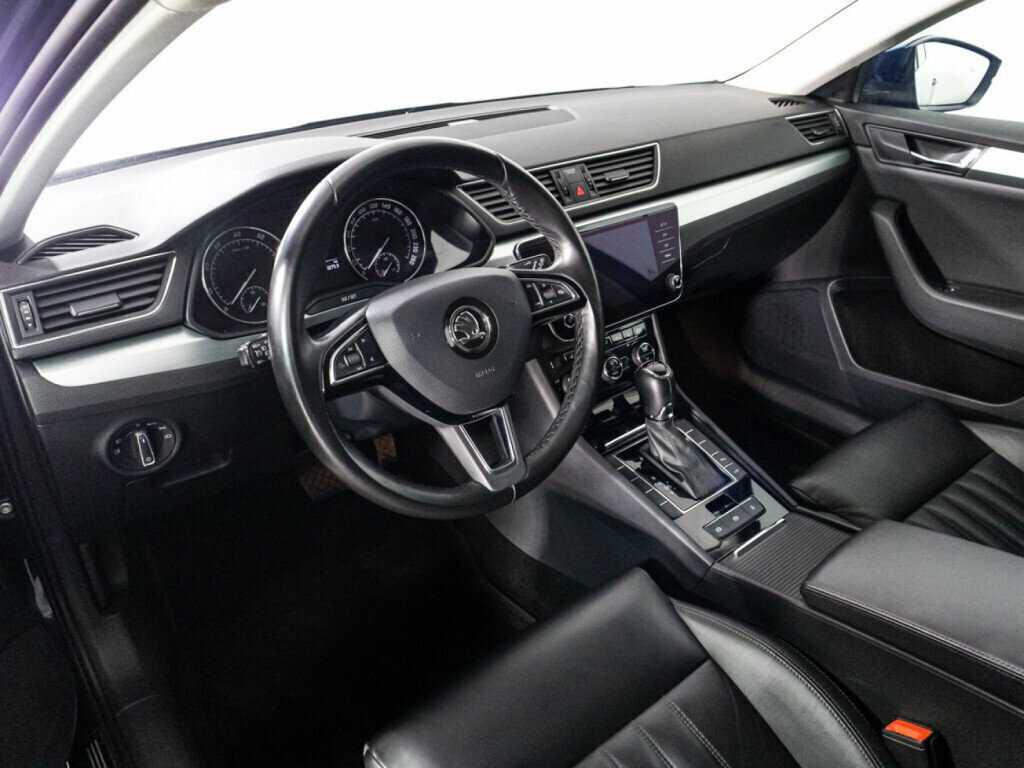 Купить Skoda Superb, 2018, 112 657 км, фото №11