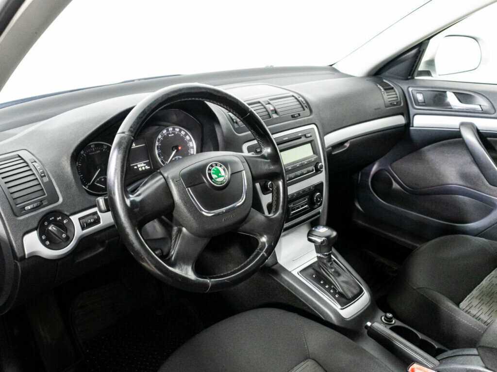 Купить Skoda Octavia, 2010, 101 817 км, фото №11