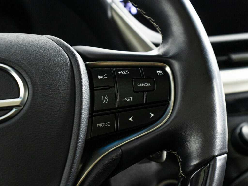 Купить Lexus ES 300h, 2020, 35 034 км, фото №29