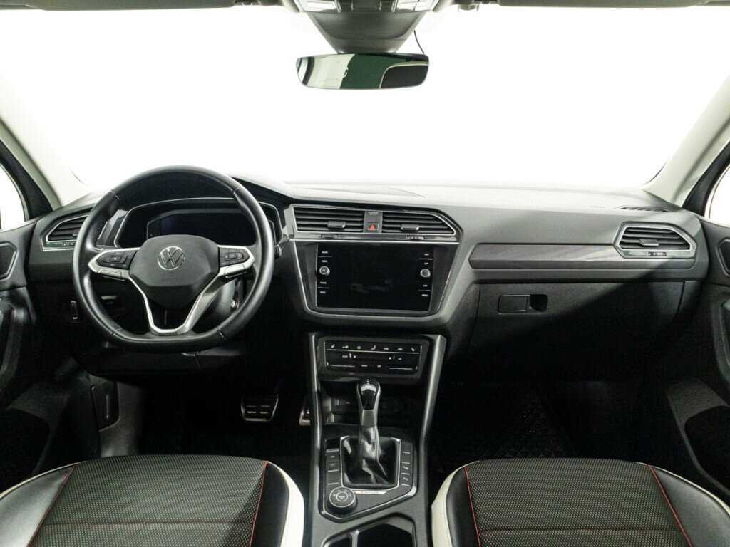 Купить Volkswagen Tiguan, 2021, 71 377 км, фото №13