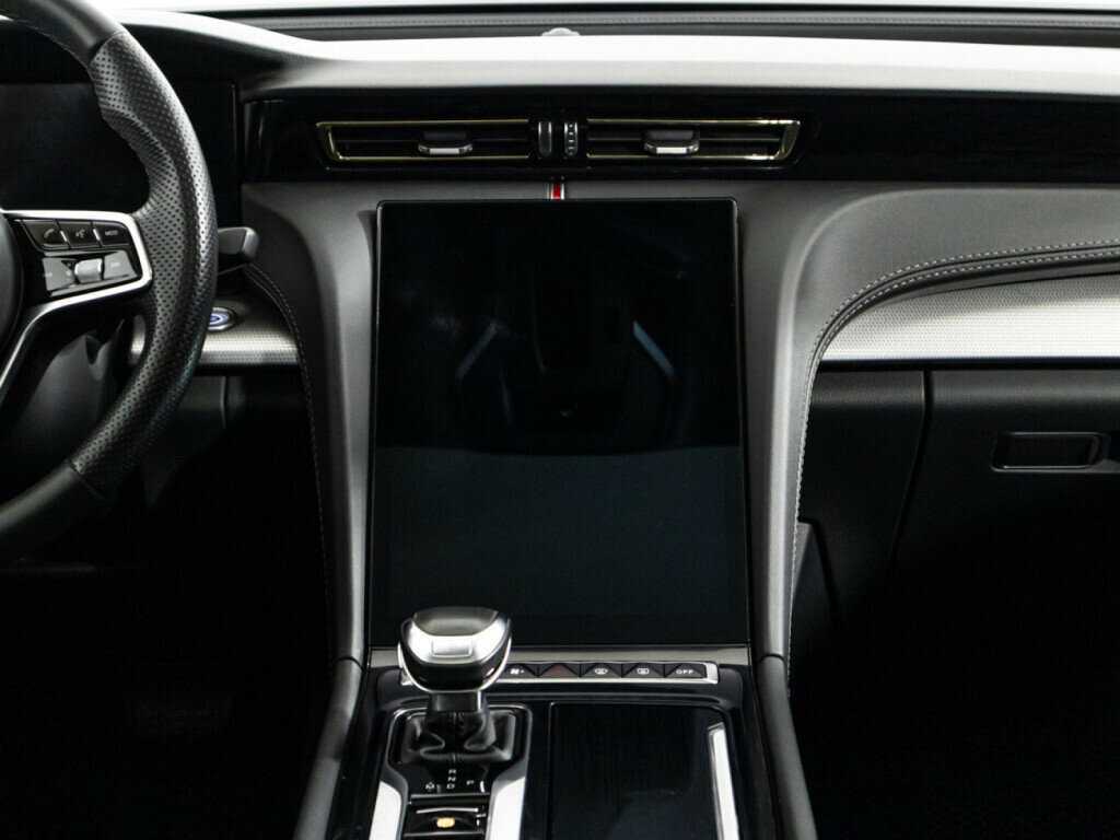 Купить Hongqi H5, 2023, 55 848 км, фото №14