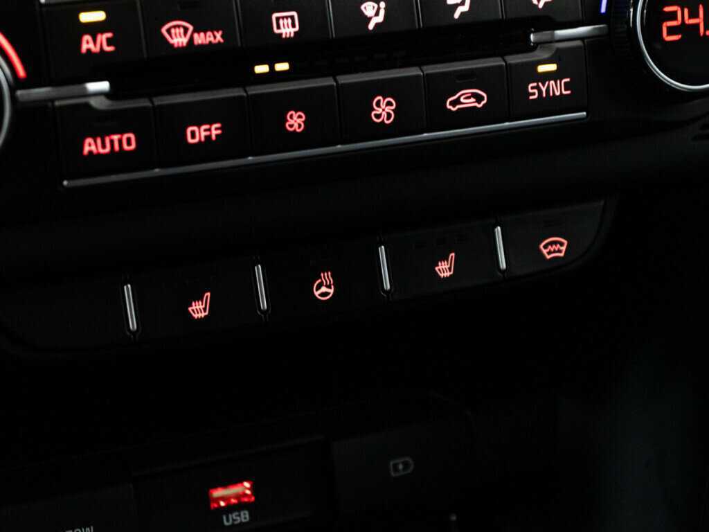 Купить Kia Ceed, 2021, 88 952 км, фото №17