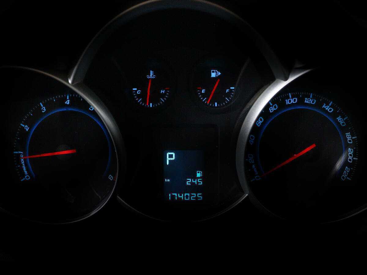 Купить Chevrolet Cruze, 2014, 174 024 км, фото №9