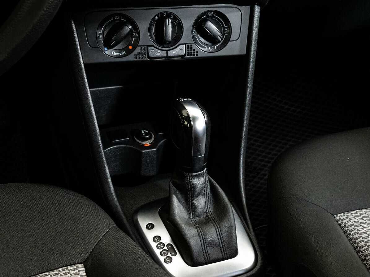 Купить Volkswagen Polo, 2010, 198 295 км, фото №12