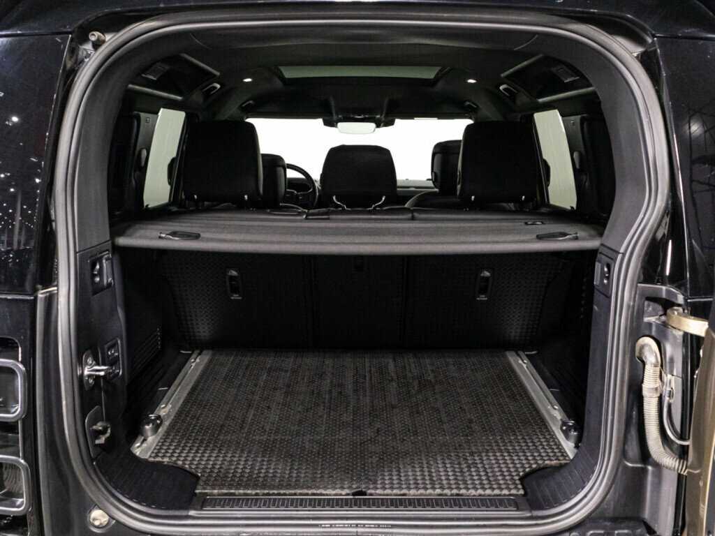 Купить Land Rover Defender 110, 2021, 76 500 км, фото №11